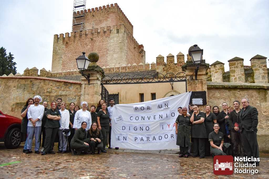 Los trabajadores del Parador se movilizan ante la falta de avances en sus reclamaciones por parte de la empresa