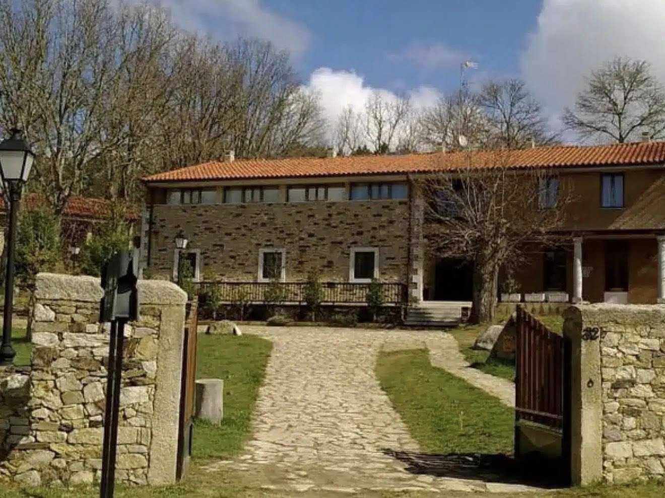 OFERTA DE TRABAJO/ Se busca cocinero o cocinera para establecimiento hostelero en Navasfrías