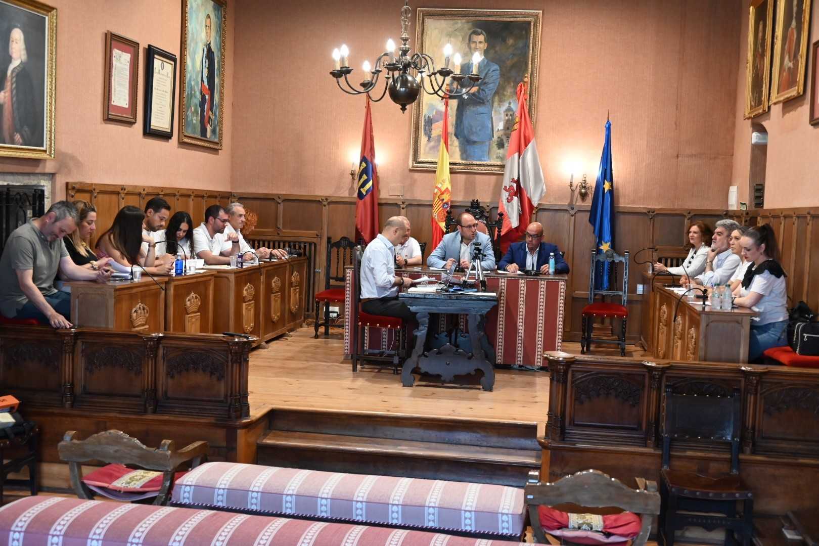 Inmuebles en ruina, plaza de coordinador de servicios culturales y el campo de tiro al plato, temas tratados en el pleno del Ayuntamiento de Ciudad Rodrigo