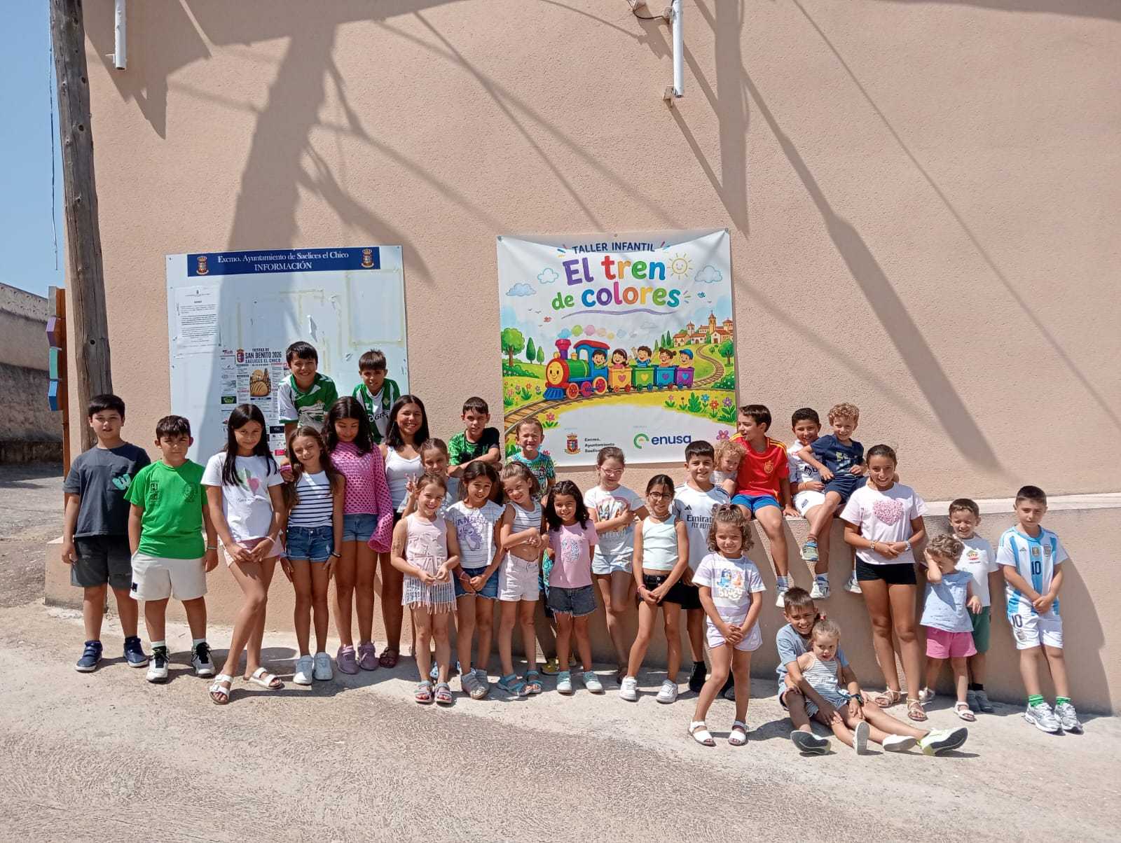 «El Tren de Colores» de Saelices el Chico comienza con 50 niños y niñas inscritos