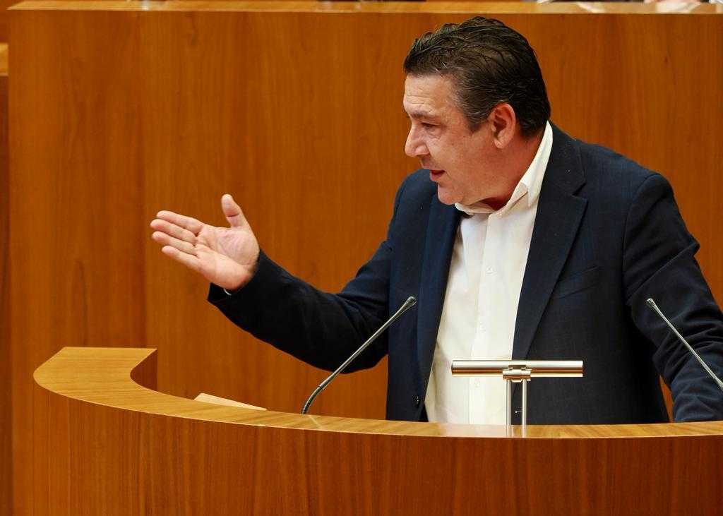 Bloqueada en las Cortes la propuesta de UPL para mantener y abrir cajeros en el medio rural