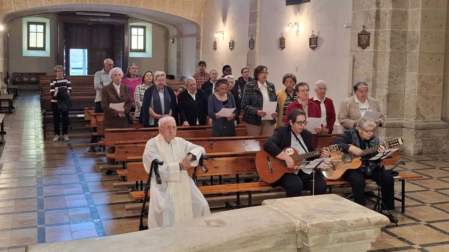 Las Teresianas de Ciudad Rodrigo celebran la fiesta de Santa Teresa de Jesús con una Eucaristía en el Seminario
